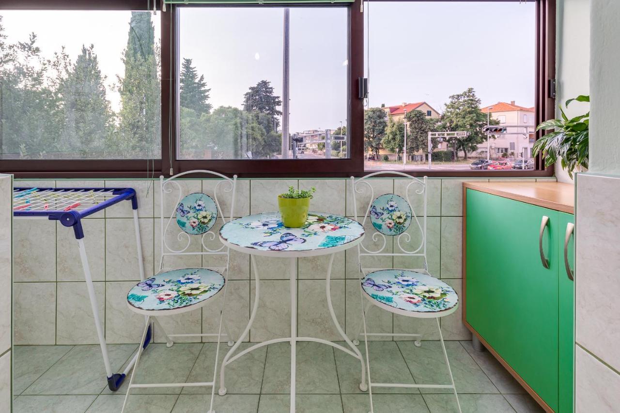 Apartment 'Olivia' Zadar Exteriör bild